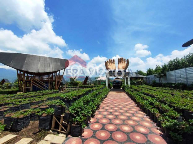 FOR SALE! Komersial di Pujon Malang, LT 6839m2, LB 1400m2 FOR SALE! Komersial di Pujon Malang, LT 6839m2, LB 1400m2