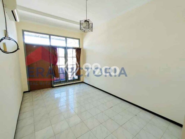 Jual Rumah Bagus Siap Huni LB 200m2 di Lowokwaru, Malang Jual Rumah Bagus Siap Huni LB 200m2 di Lowokwaru, Malang