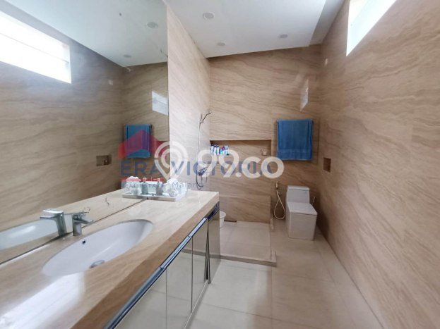 Jual Rumah Luas Elegan Dengan View Cantik di Arjosari, Malang Jual Rumah Luas Elegan Dengan View Cantik di Arjosari, Malang