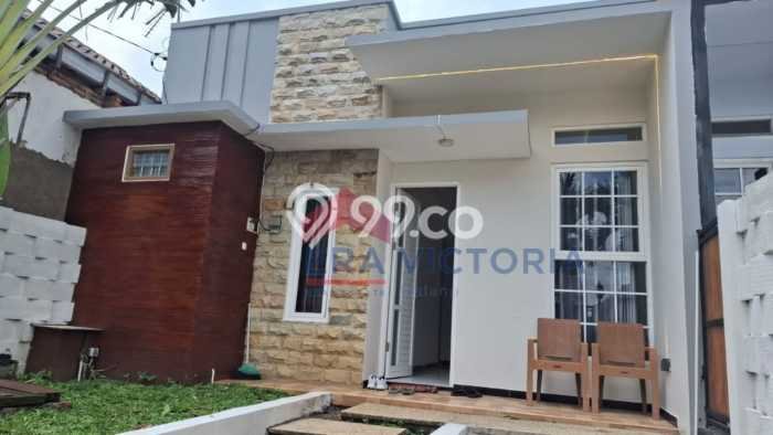 Rumah Modern 3 KT di Batu Malang Full Furnished Rumah Modern 3 KT di Batu Malang Full Furnished