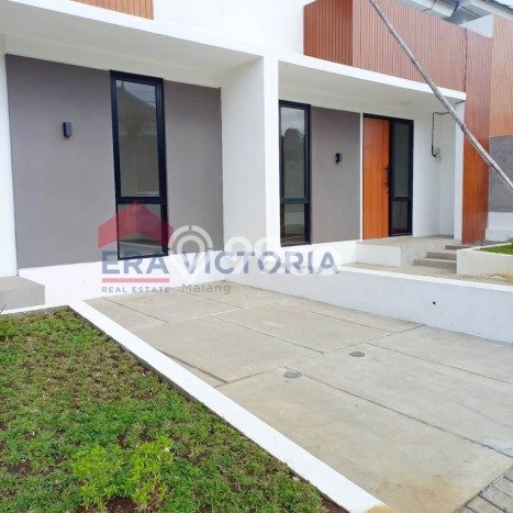 Rumah Budget Terbaik Dijual Area Pakis LT 72m2 Rumah Budget Terbaik Dijual Area Pakis LT 72m2