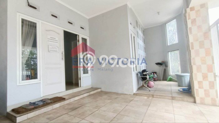 Cocok Untuk Investasi! For Sale Kost di Soekarno Hatta 12 Kamar Cocok Untuk Investasi! For Sale Kost di Soekarno Hatta 12 Kamar