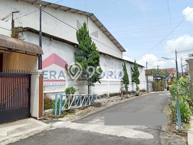 Gudang Dijual Lokasi Emas di Blimbing Luas 828m2 Gudang Dijual Lokasi Emas di Blimbing Luas 828m2