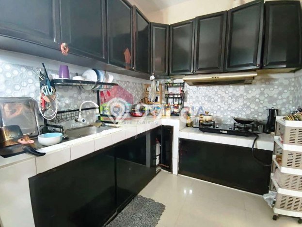 Rumah Modern Cantik 4 Kamar Siap Huni di Blimbing Rumah Modern Cantik 4 Kamar Siap Huni di Blimbing