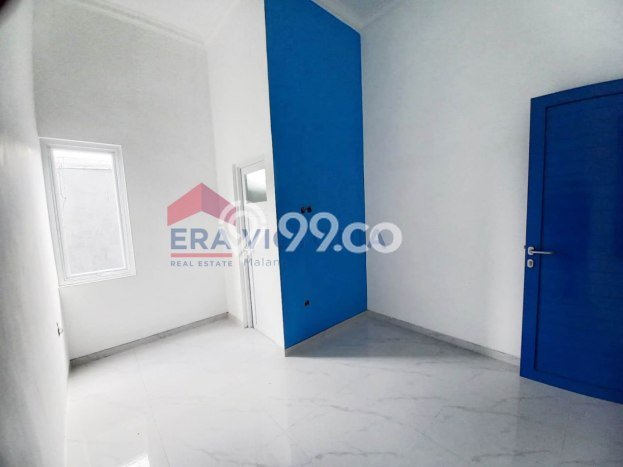 Unit Kost Dijual di Malang Spesifikasi 25 Kamar Tidur dan Area Ramai Unit Kost Dijual di Malang Spesifikasi 25 Kamar Tidur dan Area Ramai