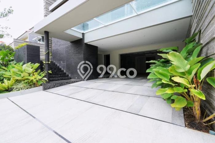 Ready to Use! Premium House LT 252m2 Desain Modern di Harapan Indah Ready to Use! Premium House LT 252m2 Desain Modern di Harapan Indah