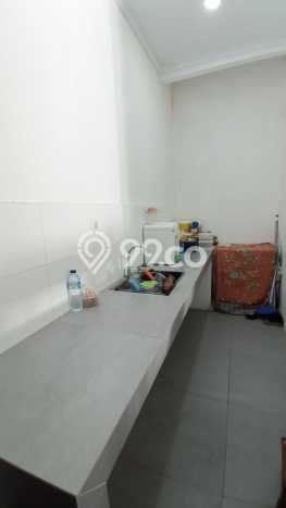 Rumah Elit Modern Tanpa Renovasi di Rawamangun Jakarta Timur Rumah Elit Modern Tanpa Renovasi di Rawamangun Jakarta Timur