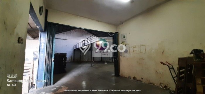 Gudang Area Bisnis di Pondok Kelapa, Luas 269m², Mainroad Gudang Area Bisnis di Pondok Kelapa, Luas 269m², Mainroad