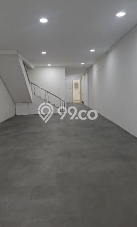 KEUNTUNGAN BERLIPAT! Ruko di , Luas 250m2m², Area Komersial KEUNTUNGAN BERLIPAT! Ruko di , Luas 250m2m², Area Komersial