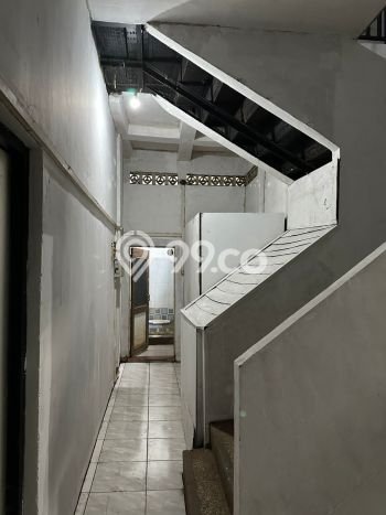 Disewakan Ruko di Kawasan Ramai Gading Serpong Luas 96m2 Disewakan Ruko di Kawasan Ramai Gading Serpong Luas 96m2