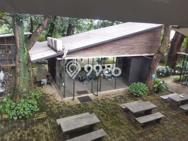 Kantor Dijual di Kebayoran Lama LT 1560m2, LB 900m2 Solusi Investasi Cerdas Kantor Dijual di Kebayoran Lama LT 1560m2, LB 900m2 Solusi Investasi Cerdas