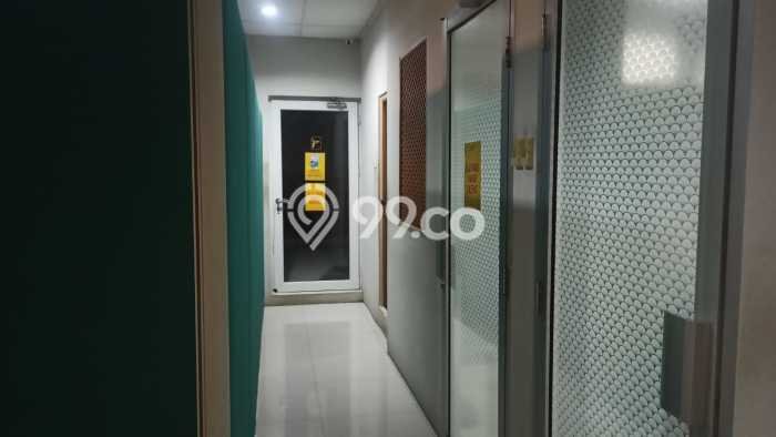 Ruko Paling Dicari LB 180m2 Dijual di Senen Ruko Paling Dicari LB 180m2 Dijual di Senen
