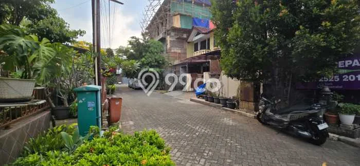For Sale Rumah 3 Kamar Lokasi Ideal Bagus dan Strategis di Kebon Jeruk For Sale Rumah 3 Kamar Lokasi Ideal Bagus dan Strategis di Kebon Jeruk