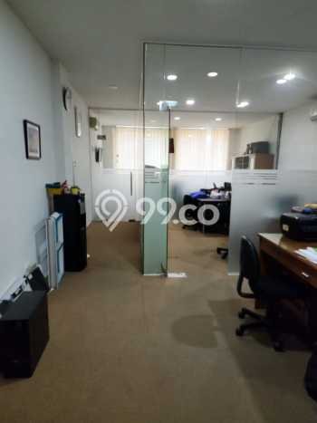 LOKASI PREMIUM! Ruko Kawasan Penjaringan, Luas 295m², Pusat Bisnis LOKASI PREMIUM! Ruko Kawasan Penjaringan, Luas 295m², Pusat Bisnis