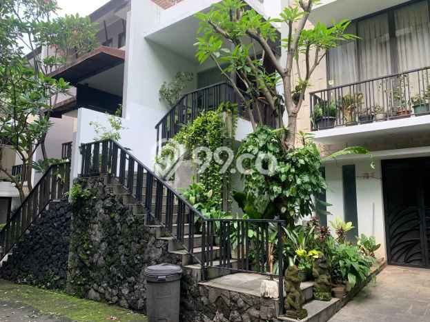 Hunian Impian Keluarga! Rumah Mewah area Pasar Minggu, Jakarta Selatan, Luas 141m² LB 276m² Hunian Impian Keluarga! Rumah Mewah area Pasar Minggu, Jakarta Selatan, Luas 141m² LB 276m²