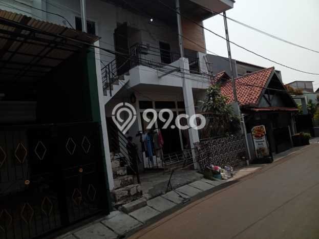 Rumah Modern Cantik 3 Kamar Bisa Langsung Pindah di Kebayoran Baru Rumah Modern Cantik 3 Kamar Bisa Langsung Pindah di Kebayoran Baru