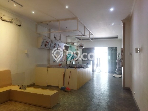 Lokasi Strategis! Dijual Ruko Bisnis di Kelapa Gading, Jakarta Utara Kondisi Bagus Lokasi Strategis! Dijual Ruko Bisnis di Kelapa Gading, Jakarta Utara Kondisi Bagus
