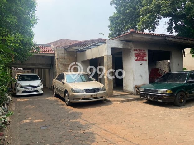 Rumah Eksklusif Siap Huni LT 773m2 di Mampang Prapatan, Jakarta Selatan Rumah Eksklusif Siap Huni LT 773m2 di Mampang Prapatan, Jakarta Selatan