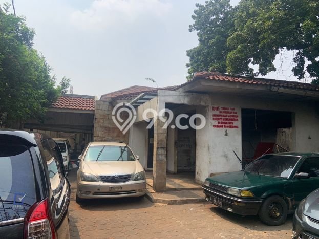 Rumah Eksklusif Siap Huni LT 773m2 di Mampang Prapatan, Jakarta Selatan Rumah Eksklusif Siap Huni LT 773m2 di Mampang Prapatan, Jakarta Selatan