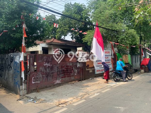 Rumah Eksklusif Siap Huni LT 773m2 di Mampang Prapatan, Jakarta Selatan Rumah Eksklusif Siap Huni LT 773m2 di Mampang Prapatan, Jakarta Selatan