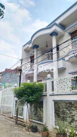 Rumah Eksklusif Siap Huni LT 240m2 di Kebon Jeruk, Jakarta Barat Rumah Eksklusif Siap Huni LT 240m2 di Kebon Jeruk, Jakarta Barat
