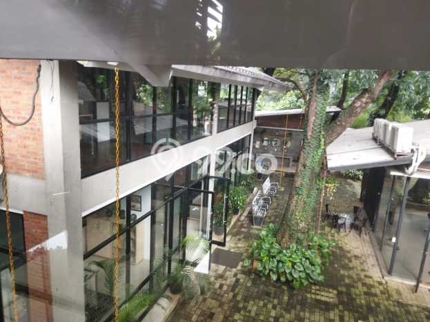 Kantor Dijual di Kebayoran Lama LT 1560m2, LB 900m2 Solusi Investasi Cerdas Kantor Dijual di Kebayoran Lama LT 1560m2, LB 900m2 Solusi Investasi Cerdas
