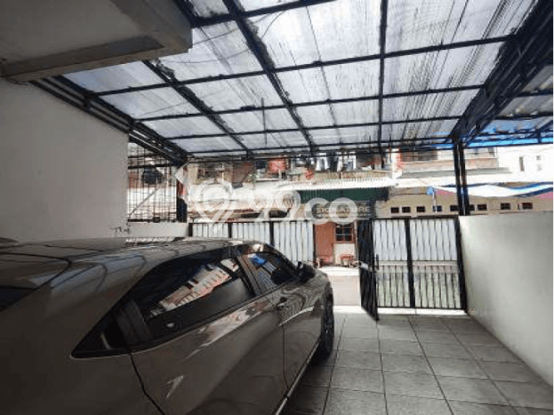 Dijual Cepat Rumah Favorit Siap Huni LB 150m2 di Kebon Jeruk, Jakarta Barat Dijual Cepat Rumah Favorit Siap Huni LB 150m2 di Kebon Jeruk, Jakarta Barat