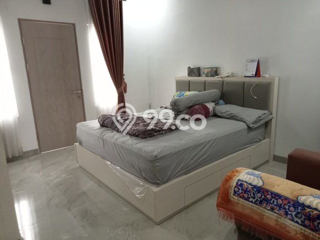 Dijual Rumah 4 Kamar Lokasi Ideal Bagus dan Strategis di Bekasi Timur Dijual Rumah 4 Kamar Lokasi Ideal Bagus dan Strategis di Bekasi Timur