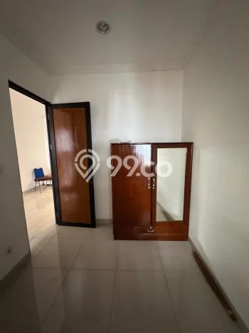 Lokasi strategis! Rumah siap huni dikontrakkan di Kelapa Gading LB 100m2 Lokasi strategis! Rumah siap huni dikontrakkan di Kelapa Gading LB 100m2