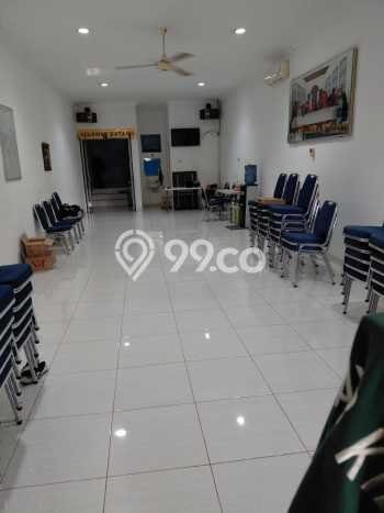 Ruko Disewa di Kelapa Gading, Jakarta Utara, LT 85m2 / LB 210m2 Ruko Disewa di Kelapa Gading, Jakarta Utara, LT 85m2 / LB 210m2