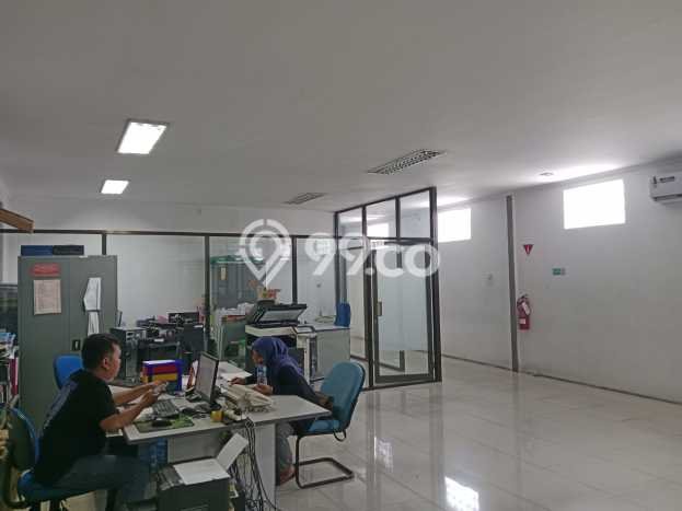Gudang Dijual di Prime Area Mojokerto Luas 6600m2 Gudang Dijual di Prime Area Mojokerto Luas 6600m2
