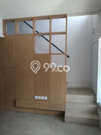 Rumah Luas Asri 3 KT Siap Pakai di BSD City Tangerang Rumah Luas Asri 3 KT Siap Pakai di BSD City Tangerang