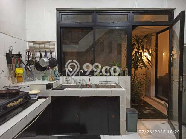 Rumah Modern 2 KT di BSD Griya Loka Tangerang Unfurnished Rumah Modern 2 KT di BSD Griya Loka Tangerang Unfurnished