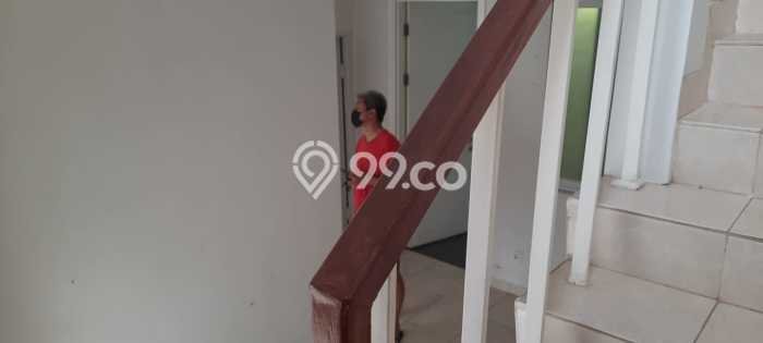 Rumah Modern Cantik 2 KT Siap Huni di Serpong Rumah Modern Cantik 2 KT Siap Huni di Serpong
