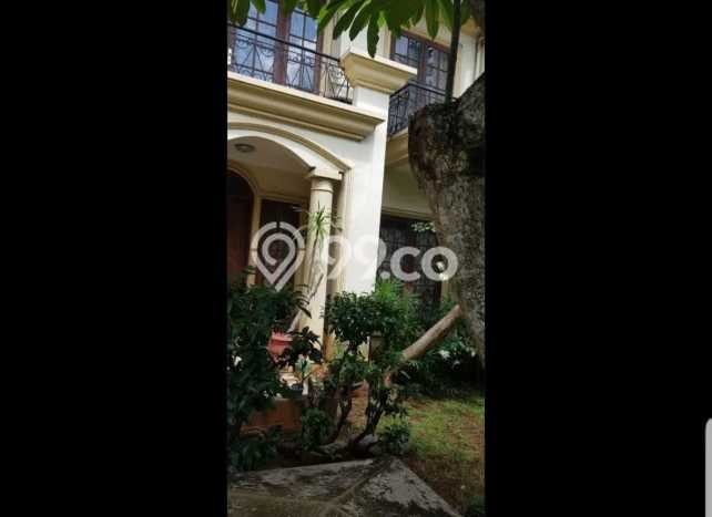 Rumah Mewah LB 190m2 Siap Huni Desain Elegan di BSD, Tangerang Rumah Mewah LB 190m2 Siap Huni Desain Elegan di BSD, Tangerang