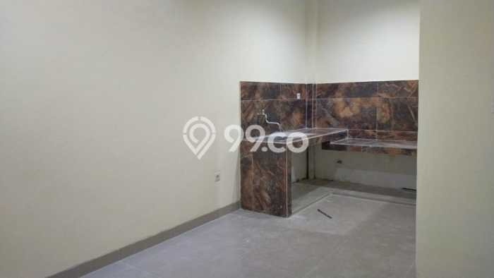 For Sale Hunian Rumah Terawat 5 Kamar di BSD City, Tangerang For Sale Hunian Rumah Terawat 5 Kamar di BSD City, Tangerang