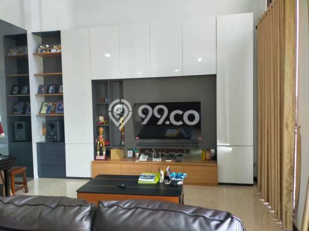 Disewakan Rumah Konsep Modern di BSD Tangerang Selatan dengan 4 Kamar Disewakan Rumah Konsep Modern di BSD Tangerang Selatan dengan 4 Kamar
