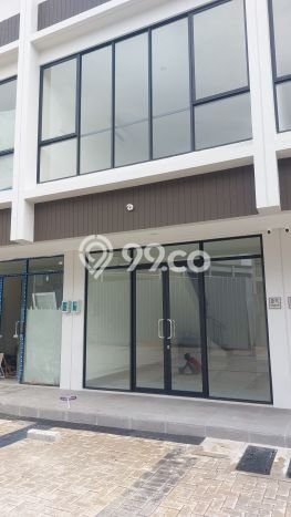 Disewakan Ruko di Kawasan Ramai Gading Serpong Luas 90m2 Disewakan Ruko di Kawasan Ramai Gading Serpong Luas 90m2