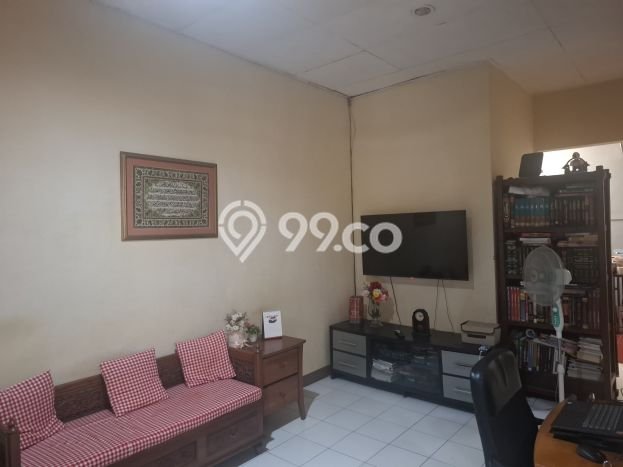 Dijual Hunian Rumah Terawat 2 KT di BSD Nusaloka, Tangerang Dijual Hunian Rumah Terawat 2 KT di BSD Nusaloka, Tangerang