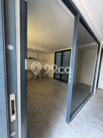 Rumah Minimalis 3 KT di BSD City Tangerang Full Furnished Rumah Minimalis 3 KT di BSD City Tangerang Full Furnished