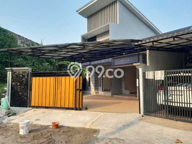 For Sale Hunian Rumah Terawat 5 Kamar di BSD City, Tangerang For Sale Hunian Rumah Terawat 5 Kamar di BSD City, Tangerang