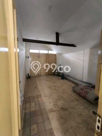 Lokasi strategis! Rumah siap pakai dikontrakkan di Tambaksari LB 217m2 Lokasi strategis! Rumah siap pakai dikontrakkan di Tambaksari LB 217m2