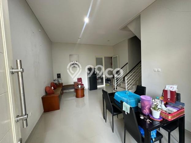 Rumah Minimalis 4 KT di Mulyosari Surabaya Semi Furnished Rumah Minimalis 4 KT di Mulyosari Surabaya Semi Furnished