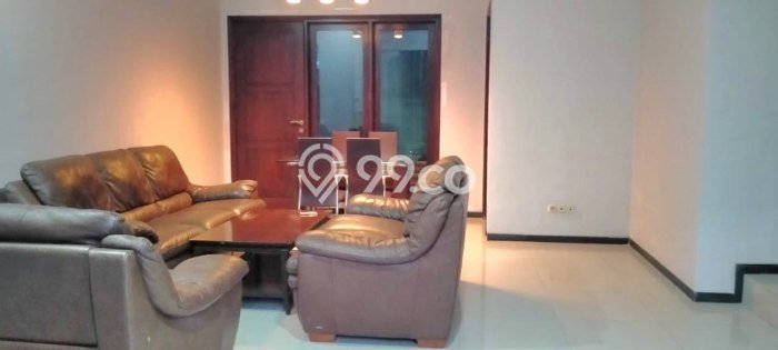 Rumah Cantik Siap Huni Di Sukolilo Luas 270m2 Lokasi Strategis Rumah Cantik Siap Huni Di Sukolilo Luas 270m2 Lokasi Strategis
