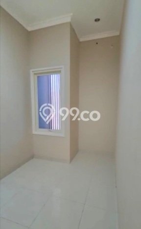 Disewakan! Rumah 3 Kamar Tidur &
1 Kamar Mandi di Pondok Tjandra, Sidoarjo Disewakan! Rumah 3 Kamar Tidur &
1 Kamar Mandi di Pondok Tjandra, Sidoarjo