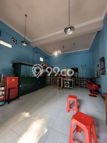 Ruko Dijual di Surabaya LT 90m2 & LB 200m2 Lokasi Terbaik! Ruko Dijual di Surabaya LT 90m2 & LB 200m2 Lokasi Terbaik!