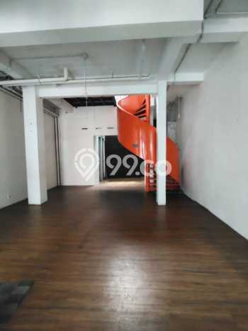 Rumah Disewakan Bandung LT 100m2 LB 140m2 Kawasan Turangga Rumah Disewakan Bandung LT 100m2 LB 140m2 Kawasan Turangga
