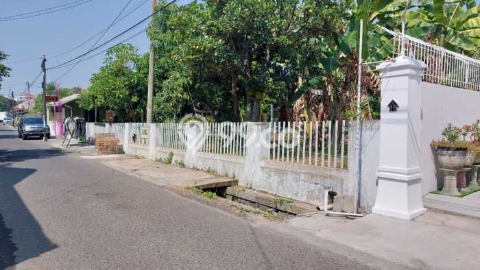 Tanah Kosong Dijual di Sragen dengan Area 1135m2 Tanah Kosong Dijual di Sragen dengan Area 1135m2