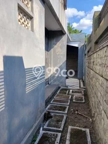 Dijual Rumah Premium dengan Fasilitas Sekitar Komplit di Laweyan, Surakarta Dijual Rumah Premium dengan Fasilitas Sekitar Komplit di Laweyan, Surakarta