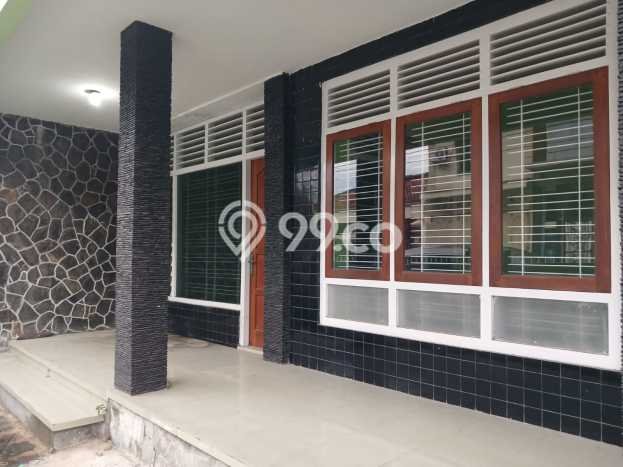 Dijual Rumah Premium dengan Fasilitas Sekitar Komplit di Laweyan, Surakarta Dijual Rumah Premium dengan Fasilitas Sekitar Komplit di Laweyan, Surakarta